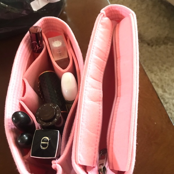 ❤️SOLD❤️FELT BAG ORGANIZER SET OF TWO🔶 - Picture 4 of 6